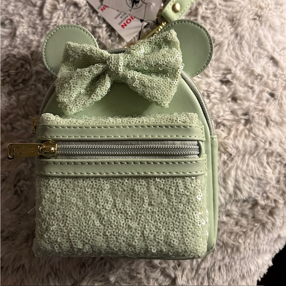 NWT Minnie Bow Mint Sequin Mini Backpack Wristlet Disney Parks Loungefly New